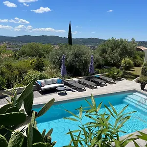 https://villa-coris.fr-provencehotel.com